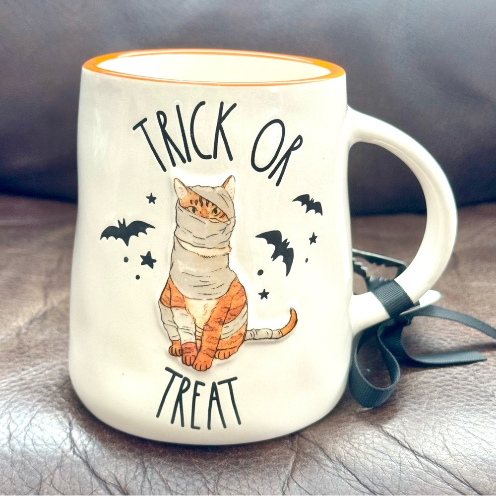 TRICK OR TREAT Cat Mummy with Bats - Rae Dunn Halloween Mug